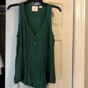 Anthropologie Maeve sleeveless green blouse.  Small.